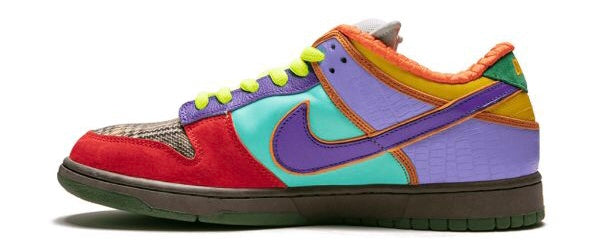 SB Dunk Low ‘What The Dunk’