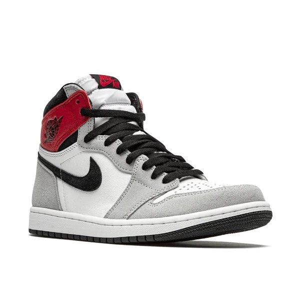 Air Jordan 1 Retro High 'Light Smoke Grey'