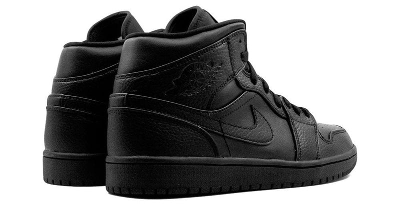 Air Jordan 1 Mid ‘Triple Black’